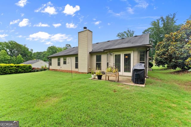 226 Falling Leaf Lane, Winder, GA 30680