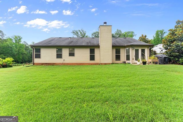 226 Falling Leaf Lane, Winder, GA 30680