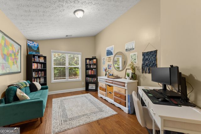 226 Falling Leaf Lane, Winder, GA 30680