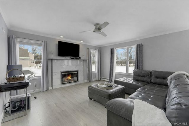 7 Angelas Way, Goshen, NY 10924