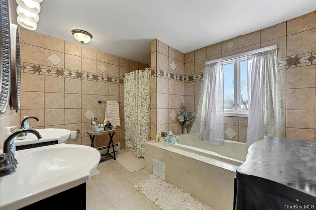 7 Angelas Way, Goshen, NY 10924