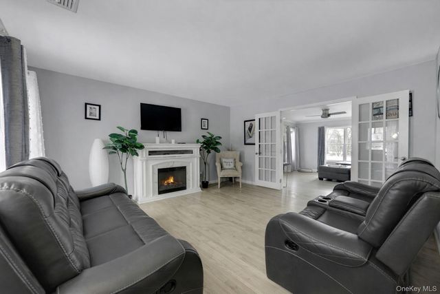 7 Angelas Way, Goshen, NY 10924