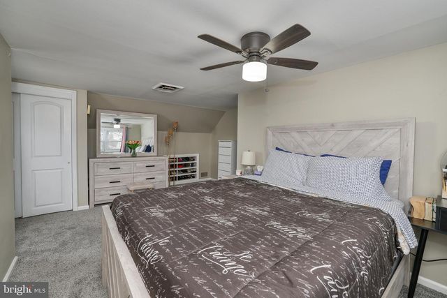 12 GRACE, Hamilton, NJ 08610