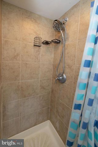 12 GRACE, Hamilton, NJ 08610