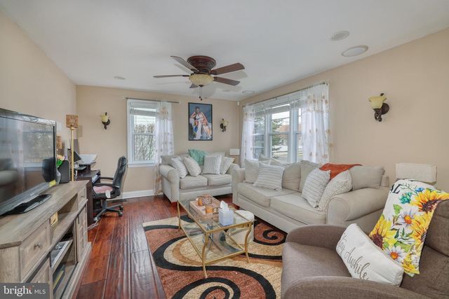 12 GRACE, Hamilton, NJ 08610