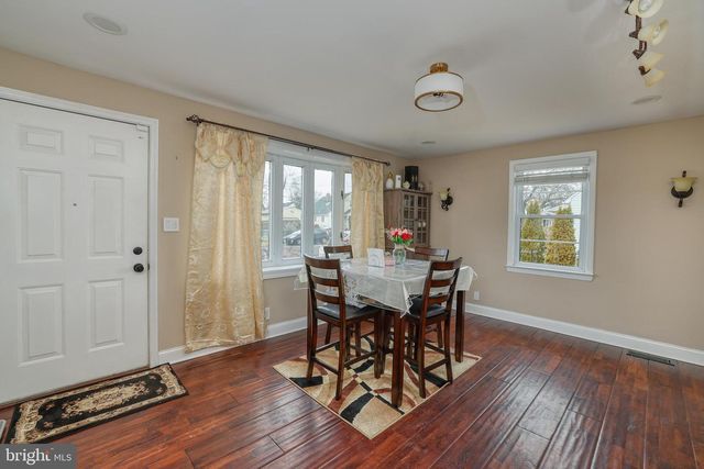 12 GRACE, Hamilton, NJ 08610