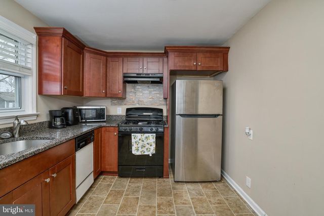 12 GRACE, Hamilton, NJ 08610