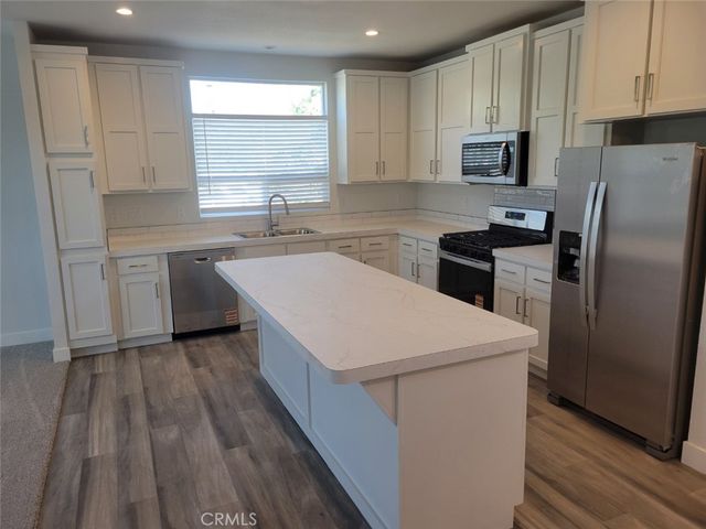 26113 Naumann, Homeland, CA 92548