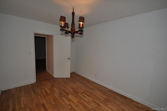 142 Garth Road 1R, Scarsdale, NY 10583