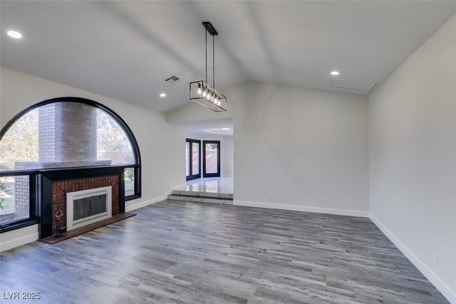 7040 OBANNON Drive, Las Vegas, NV 89117