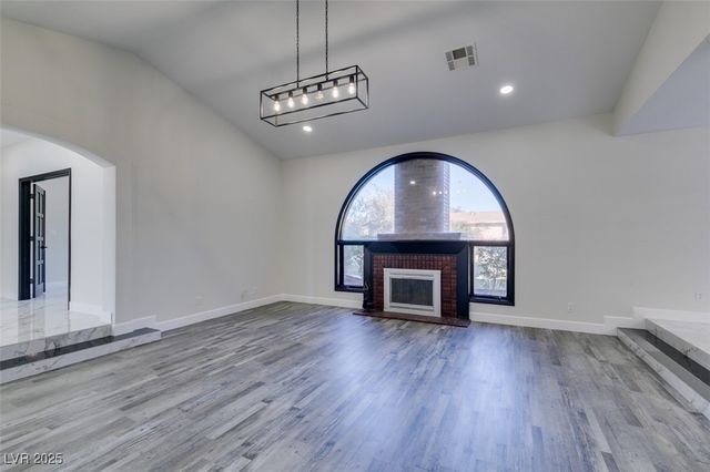 7040 OBANNON Drive, Las Vegas, NV 89117