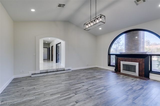 7040 OBANNON Drive, Las Vegas, NV 89117