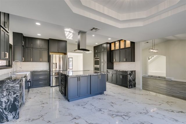 7040 OBANNON Drive, Las Vegas, NV 89117