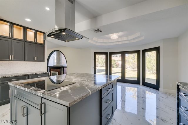 7040 OBANNON Drive, Las Vegas, NV 89117