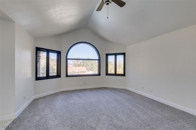 7040 OBANNON Drive, Las Vegas, NV 89117