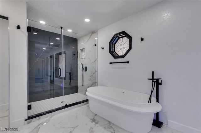 7040 OBANNON Drive, Las Vegas, NV 89117