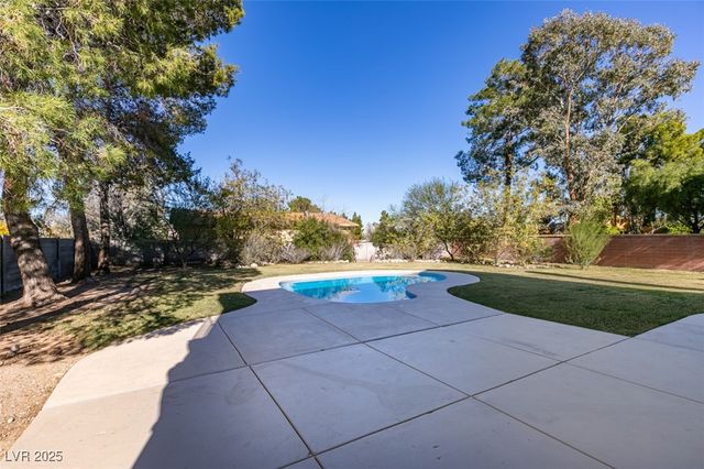 7040 OBANNON Drive, Las Vegas, NV 89117