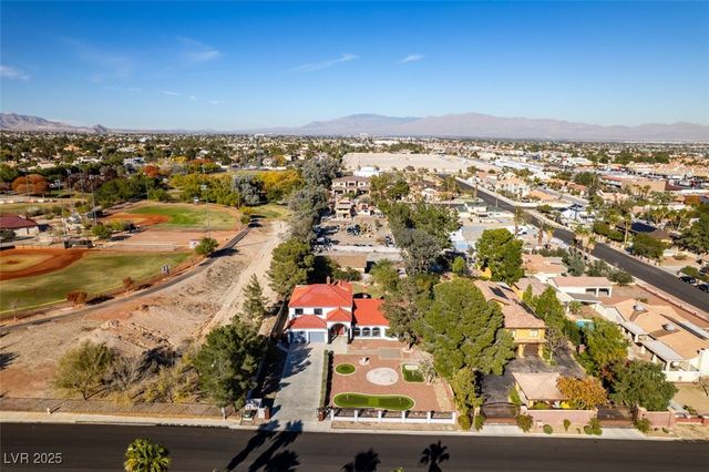 7040 OBANNON Drive, Las Vegas, NV 89117