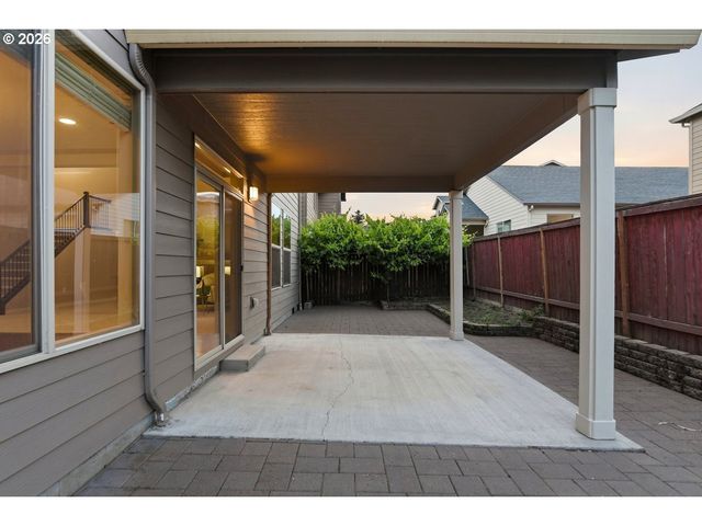 13615 Se ALMOND Dr, Clackamas, OR 97015