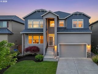 13615 Se ALMOND Dr, Clackamas, OR 97015