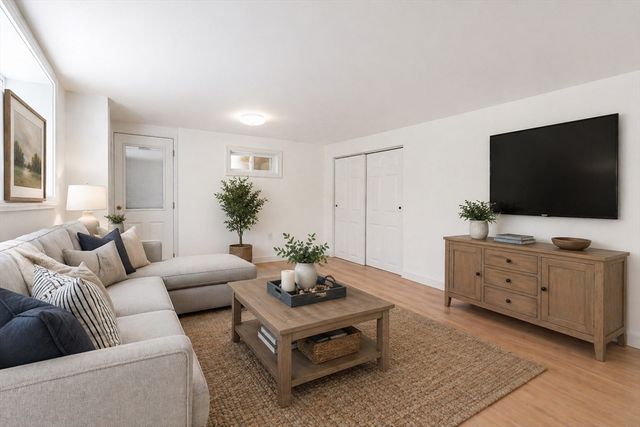 105 N. Main, Sherborn, MA 01770