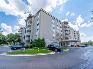 2020 Saint Regis Drive 501, Lombard, IL 60148