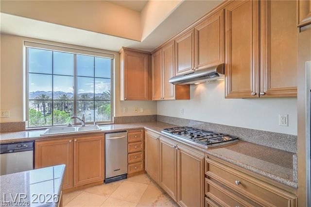 15 VIA MANTOVA 302, Henderson, NV 89011