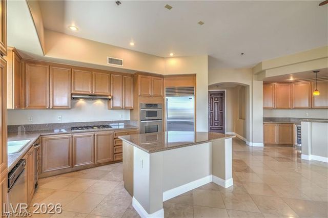 15 VIA MANTOVA 302, Henderson, NV 89011