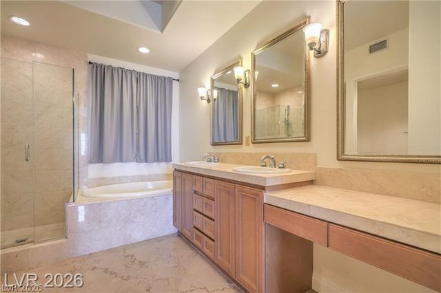 15 VIA MANTOVA 302, Henderson, NV 89011
