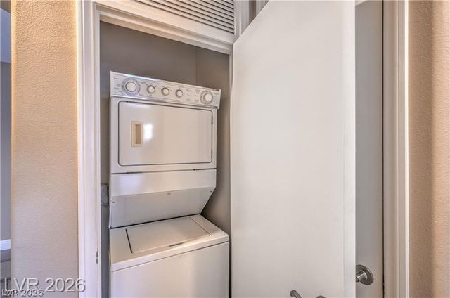 15 VIA MANTOVA 302, Henderson, NV 89011