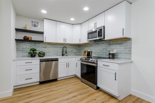 5607 Harvest Hill Road 1007, Dallas, TX 75230