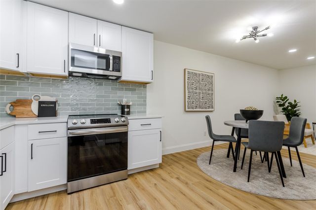 5607 Harvest Hill Road 1007, Dallas, TX 75230