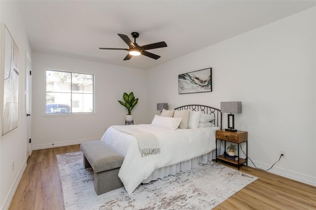 5607 Harvest Hill Road 1007, Dallas, TX 75230