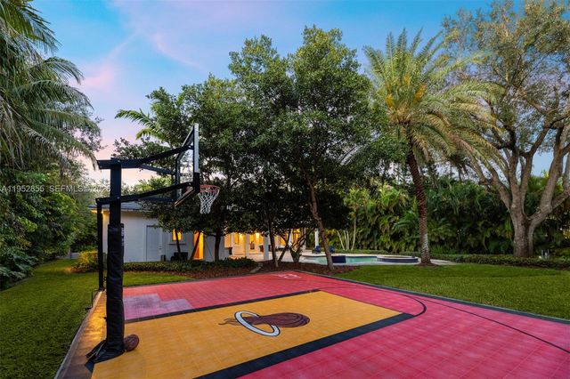 6650 SW 123rd St, Pinecrest, FL 33156