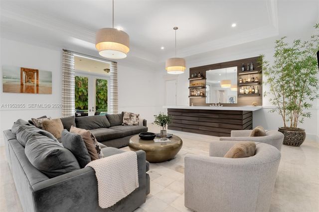 6650 SW 123rd St, Pinecrest, FL 33156