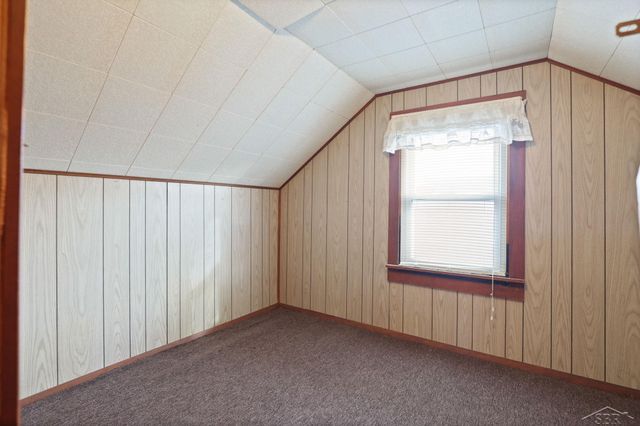 1611 S Grant Street, Bay City, MI 48708