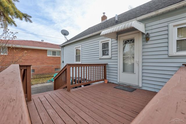 1611 S Grant Street, Bay City, MI 48708