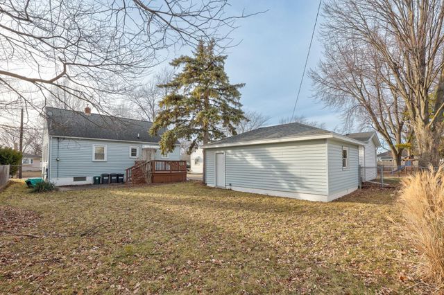 1611 S Grant Street, Bay City, MI 48708