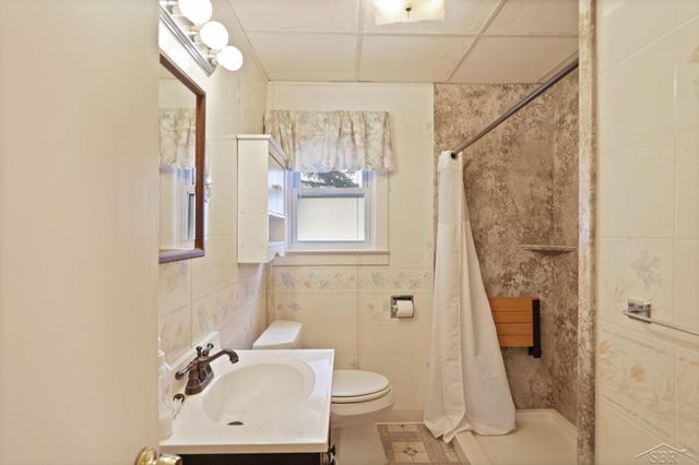 1611 S Grant Street, Bay City, MI 48708