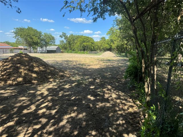 1160 Rodeo Center Boulevard, Mesquite, TX 75149
