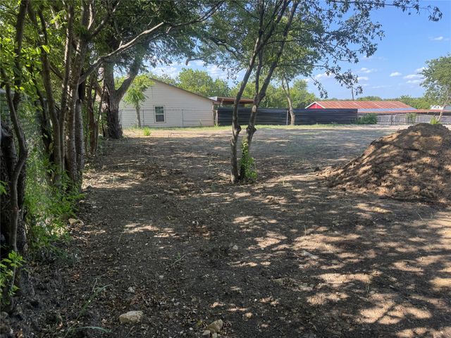 1160 Rodeo Center Boulevard, Mesquite, TX 75149
