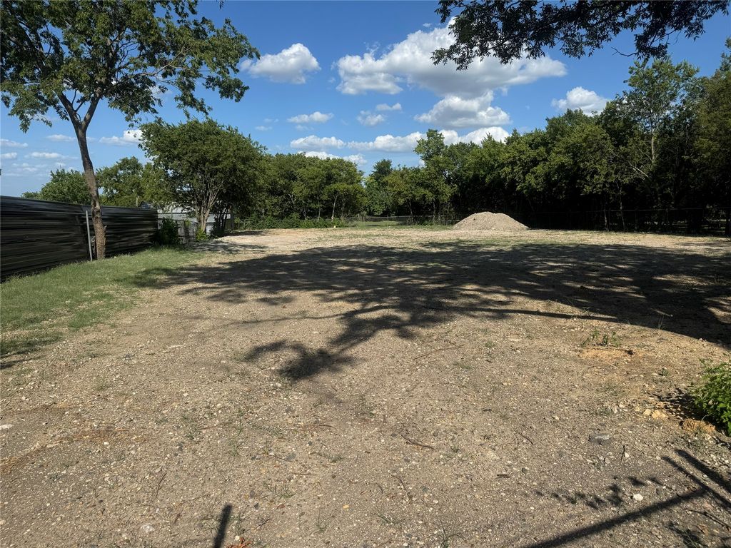 1160 Rodeo Center Boulevard, Mesquite, TX 75149