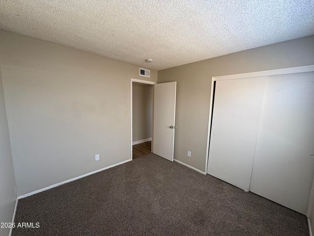 6627 S 44TH Street, Phoenix, AZ 85042