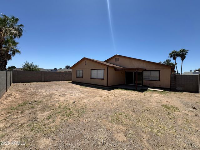 6627 S 44TH Street, Phoenix, AZ 85042