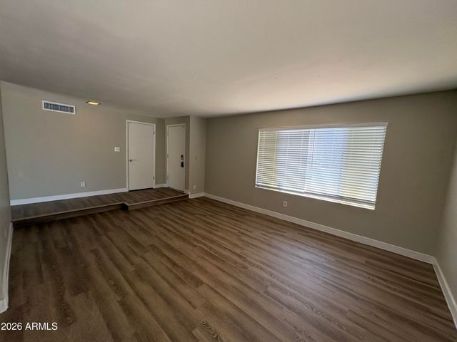6627 S 44TH Street, Phoenix, AZ 85042
