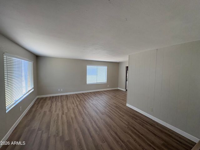 6627 S 44TH Street, Phoenix, AZ 85042