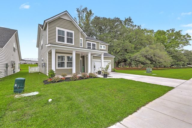 411 Cropfield Drive, Summerville, SC 29485