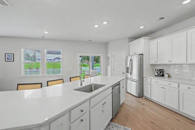 411 Cropfield Drive, Summerville, SC 29485