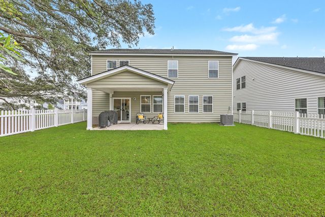 411 Cropfield Drive, Summerville, SC 29485