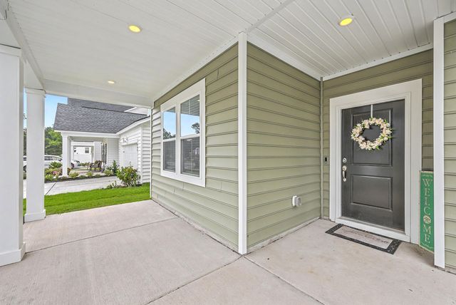 411 Cropfield Drive, Summerville, SC 29485